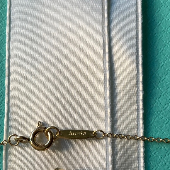 ❤️🔑 TIFFANY & CO. TIFFANY KEYS HEART KEY CHARM NECKLACE PENDANT ❤️🔑 - Picture 13 of 16